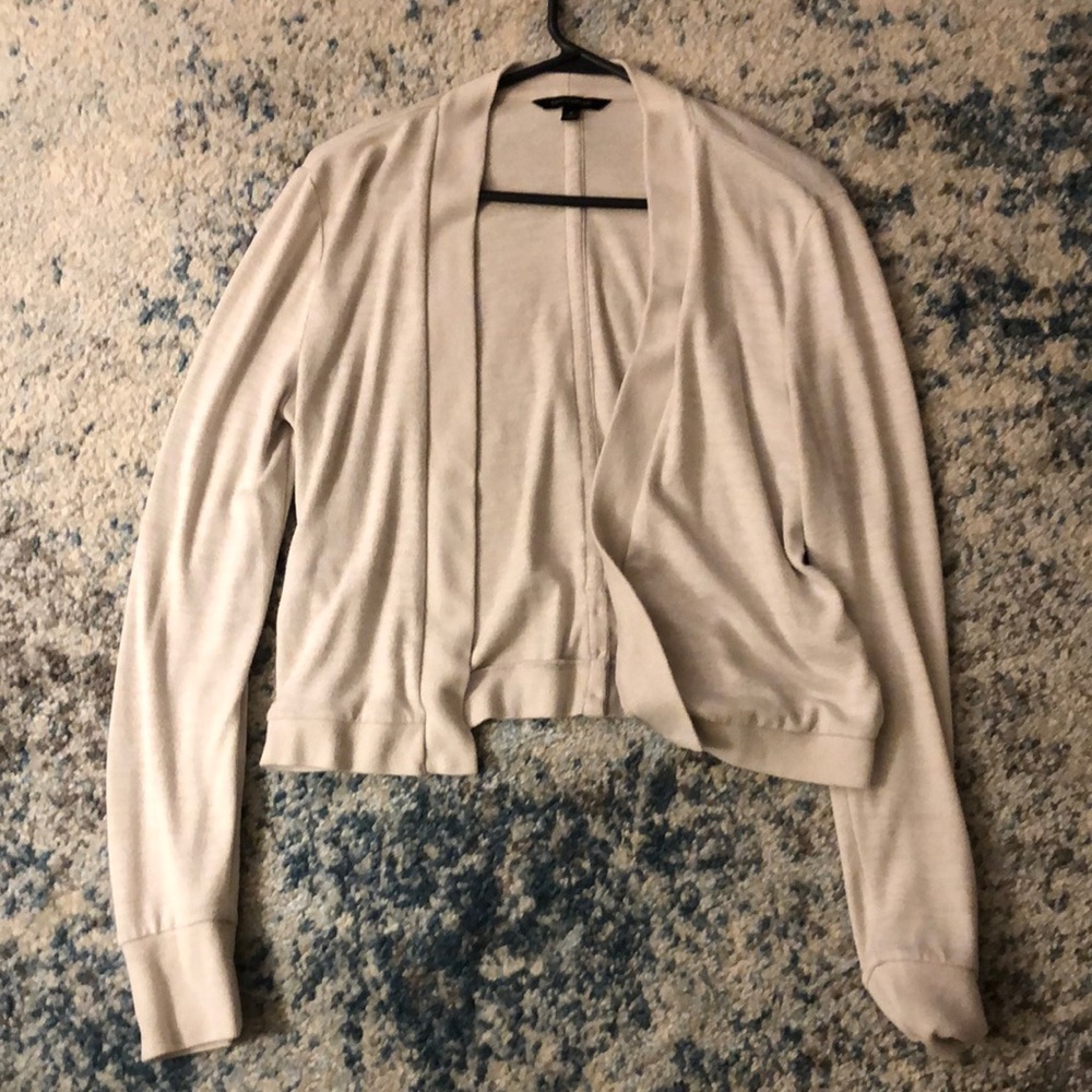 Cream Banana Republic cardigan